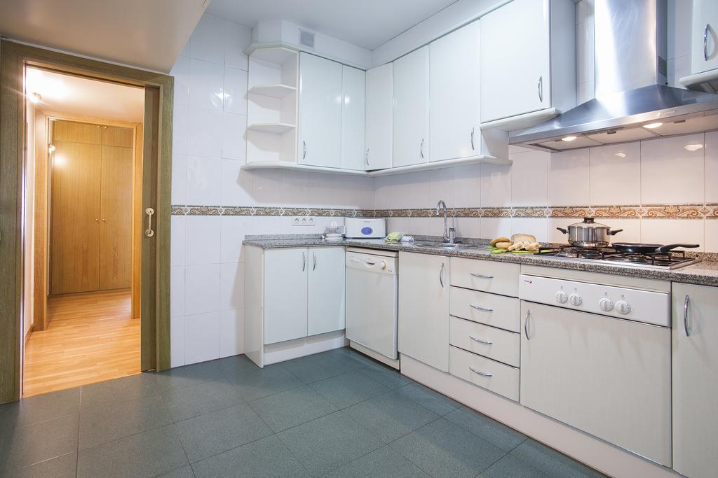Bbarcelona Corsega Flats Apartment ภายนอก รูปภาพ